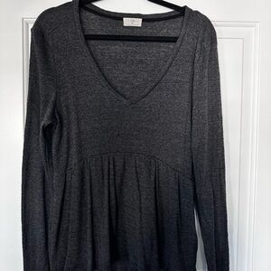 T.La Dark Charcoal V-Neck Long Sleeve Knit Top